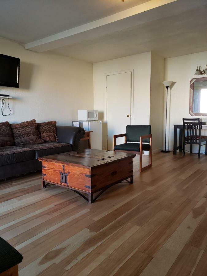 Deluxe Inn Seligman Εξωτερικό φωτογραφία