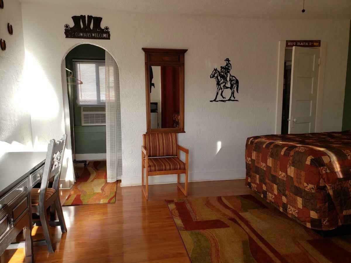 Deluxe Inn Seligman Εξωτερικό φωτογραφία