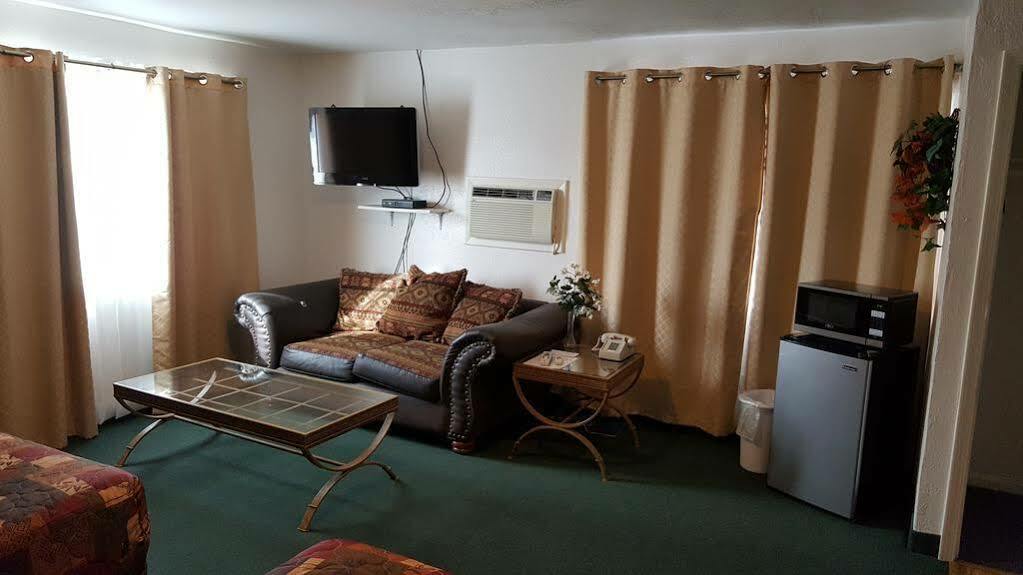 Deluxe Inn Seligman Εξωτερικό φωτογραφία